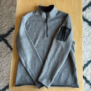 Arc’teryx Men's Gray Quarter-Zip Sweater